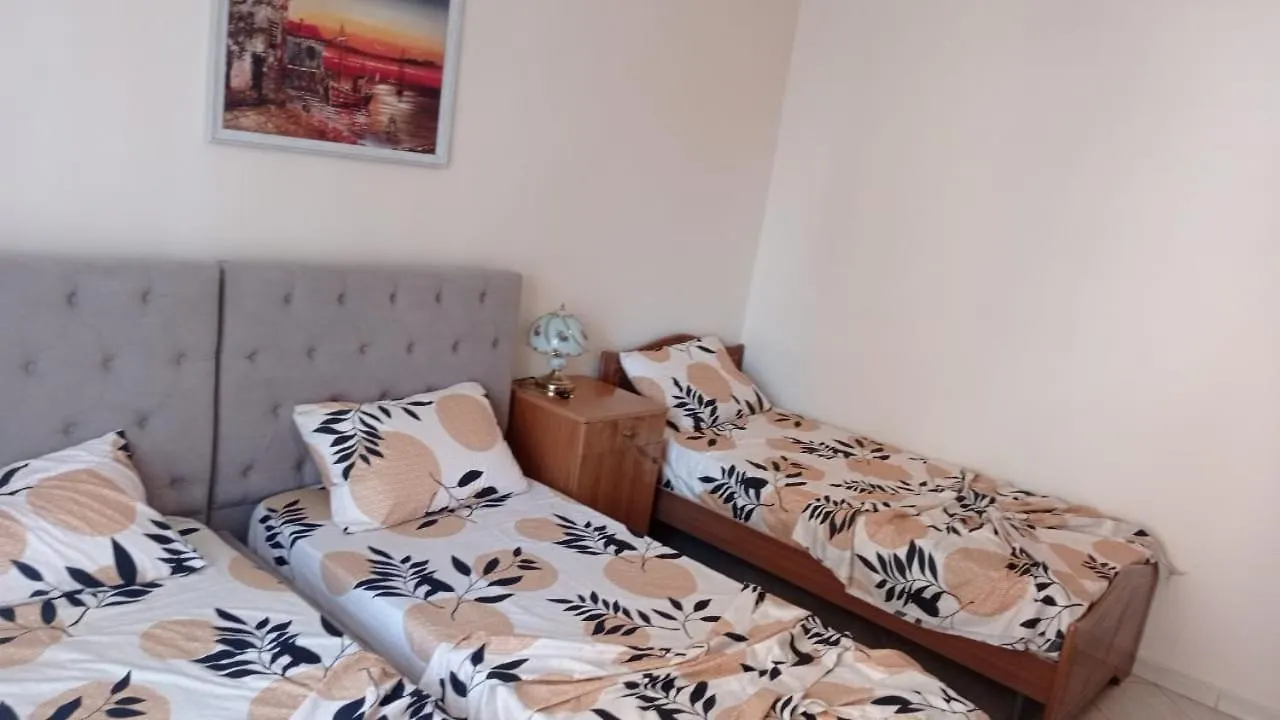 Apartmán Andi'S Apartament Tirana