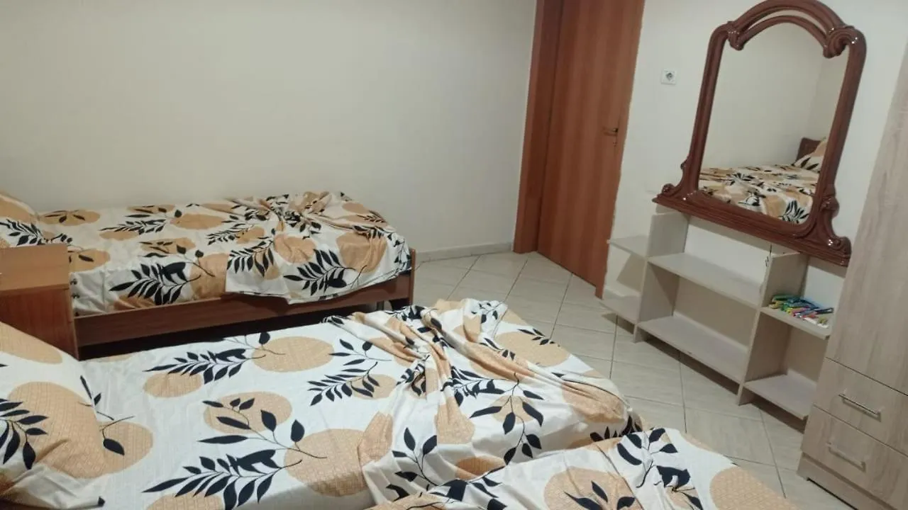 Andi'S Apartament Apartment Tirana